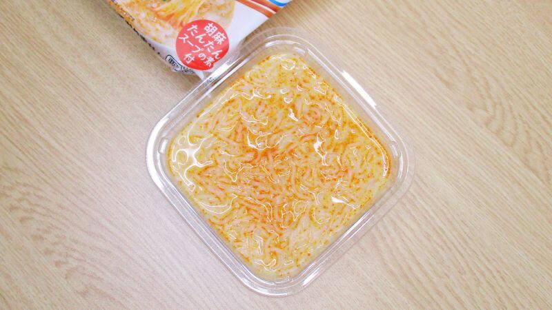 VEGAN TOFU NOODLE 冷やし胡麻たんたん：撹拌後