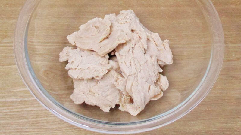 戻したフィレ風乾燥大豆ミート、絞った状態