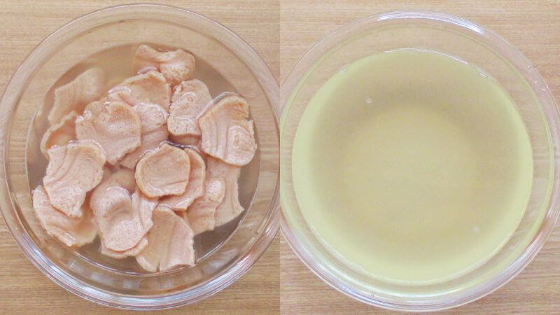 薄切り風大豆ミート押し洗い１回目