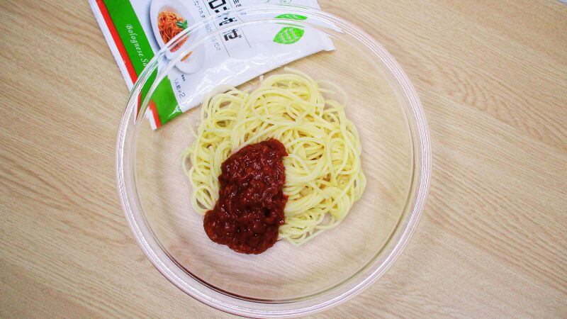 GREEN KEWPIE植物生まれのボロネーゼ調理前