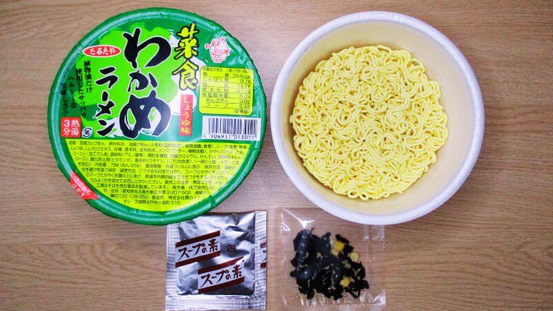 たるたや 菜食即席わかめラーメンしょうゆ味のセット内容