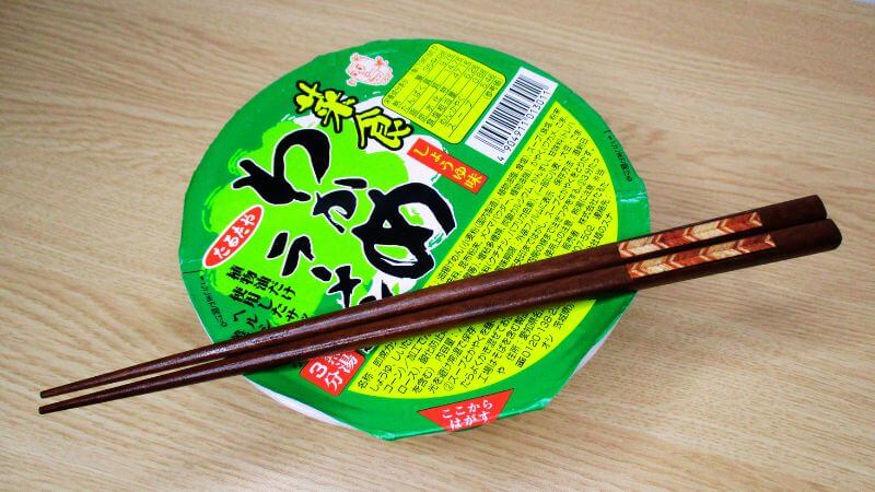 たるたや 菜食 即席 わかめラーメンしょうゆ味ができるまで3分待つ