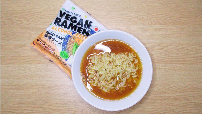 クラタ食品 アルコールフリー ヴィーガンラーメン味噌上から見た図