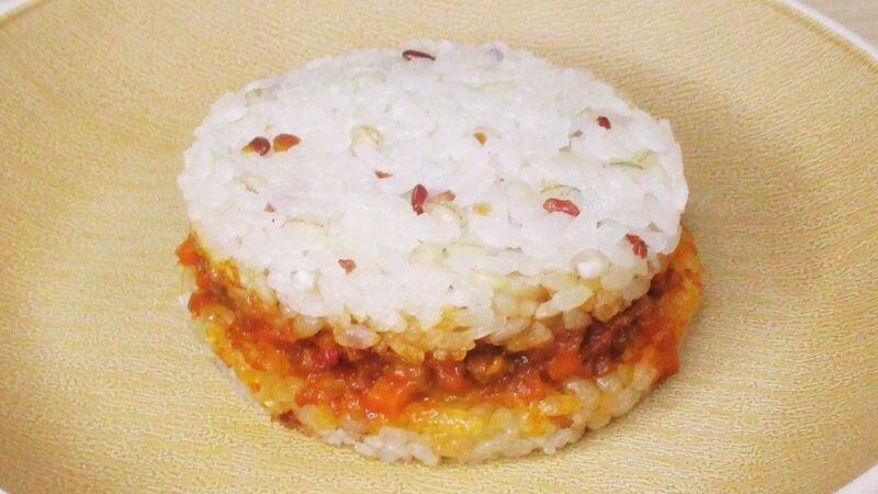テーブルマーク ビヨンドフリー雑穀ライスバーガーキーマカレー味加熱後