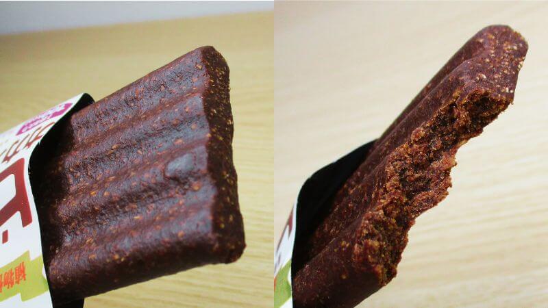 UHA味覚糖 ビーガンカカオバーラムレーズン味の断面