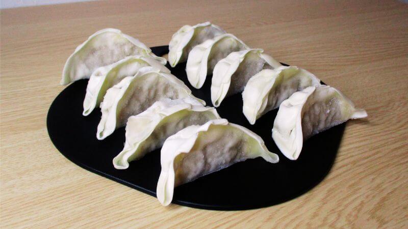 元祖ぎょうざ苑 ベジタブル野菜餃子の調理前